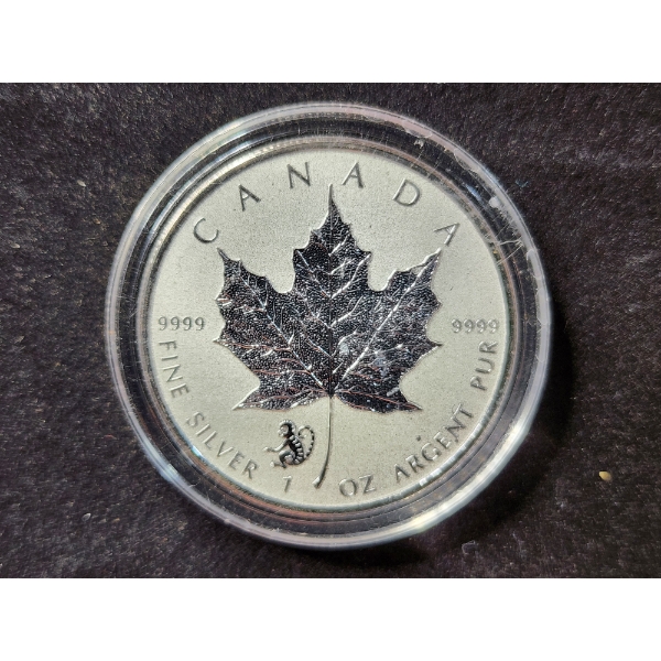 2016 Canada Maple Leaf 1 Oz .9999 Fine Silver Bullion Round with Lunar Year of the Monkey Privy