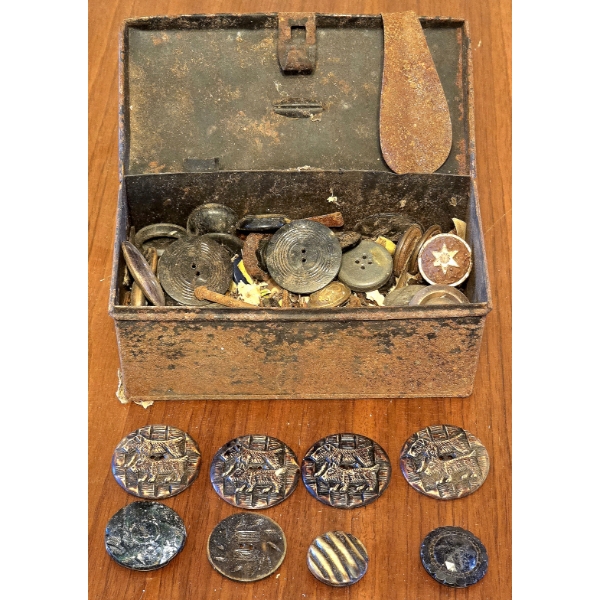 Vintage Buttons in Old Metal 7x4 Box