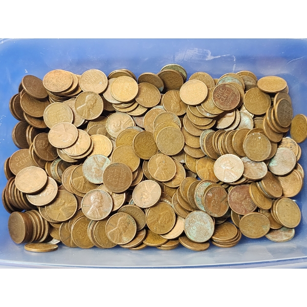Large Lot of Assorted United States Wheat Pennies: Approximately ~2.5lbs ~$4.50 Face Value