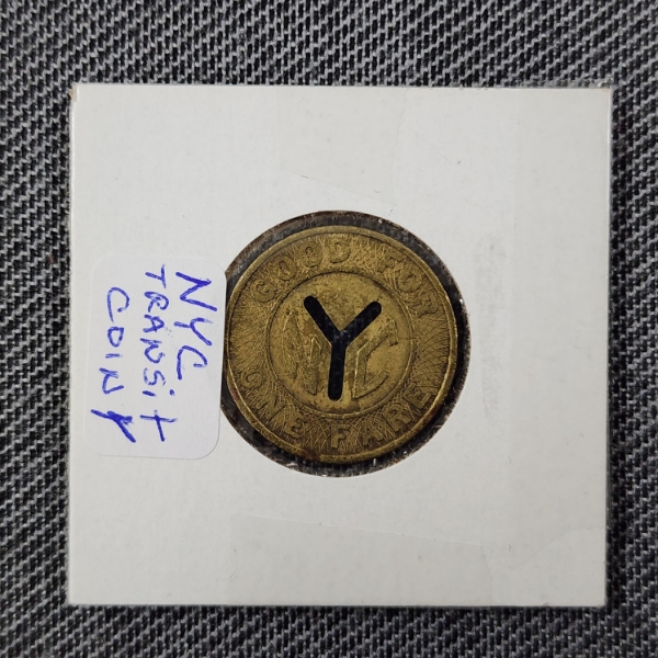 New York City Transit Authority Good For One Fare Token in Great Shape