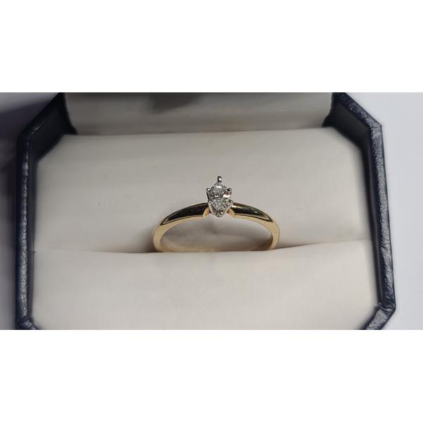 14K Yellow Gold Marquise Diamond Solitaire Engagement Ring - Size 8 - Weight: 1.9g
