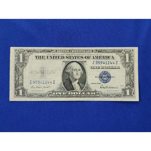 Series 1935 F $1 One Dollar Blue Seal Silver Certificate