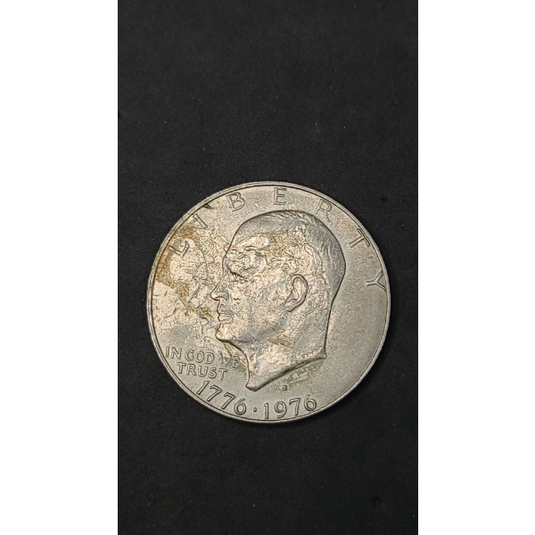 1776-1976 Bicentennial Eisenhower 40% Silver Dollar - Face Value: $1.00