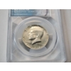 Image 2 : 1967 Kennedy Half Dollar 40% Silver Uncirculated Coin in Slab