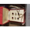Image 6 : Lot of Jewelry - Earrings and Ring in Cases Believe By Brilliance - Fine Silver Plated