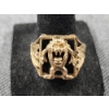 Image 5 : 10K Gold Looney Tunes Tasmanian Devil Ring Weighing 6.7 Grams - Size 9.5