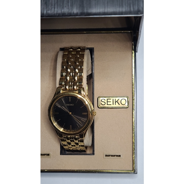 Vintage Seiko V701-7A90 Quartz Dress Wristwatch With Original Box - Condition Unknown