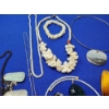 Image 3 : Lot of Assorted Costume Jewelry: Necklaces, Pendants, Bracelets