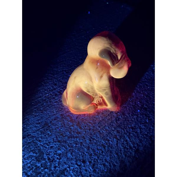 Degenhart Dogs - Red - Uranium Glass with Beautiful Glow - Adorable Dog Figurine - ~2.5 inches 