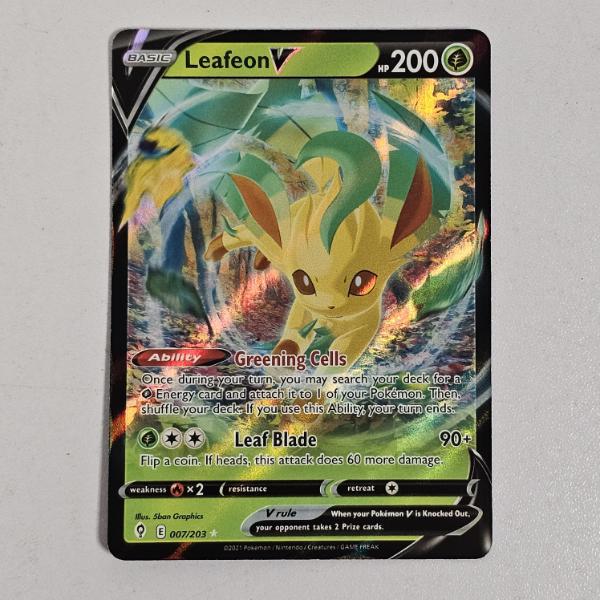 Pokémon TCG: Leafeon V 007/203 Holo Rare from the Evolving Skies Expansion