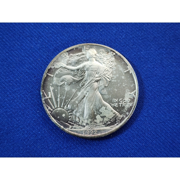 1992 Silver American Eagle - 1 Ounce .999 Fine Silver 