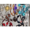 Image 9 : Assorted Costume Jewelry - Chunky Necklaces, Bracelets