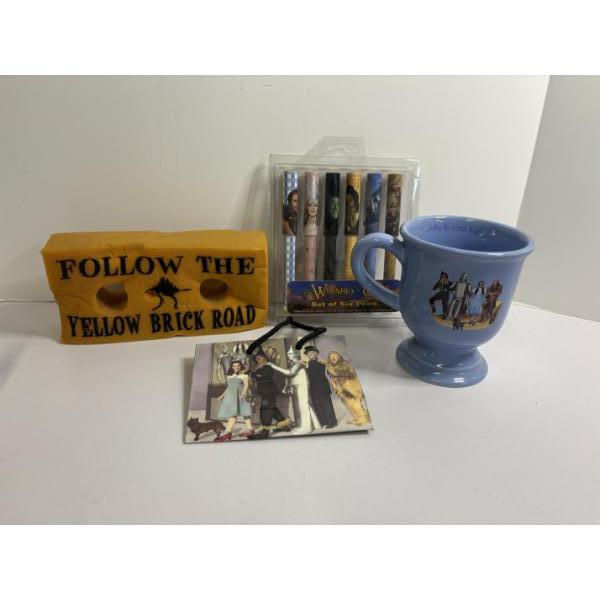 Wizard of Oz Collectible Items - Pens - Gift Bag - Coffee Mug