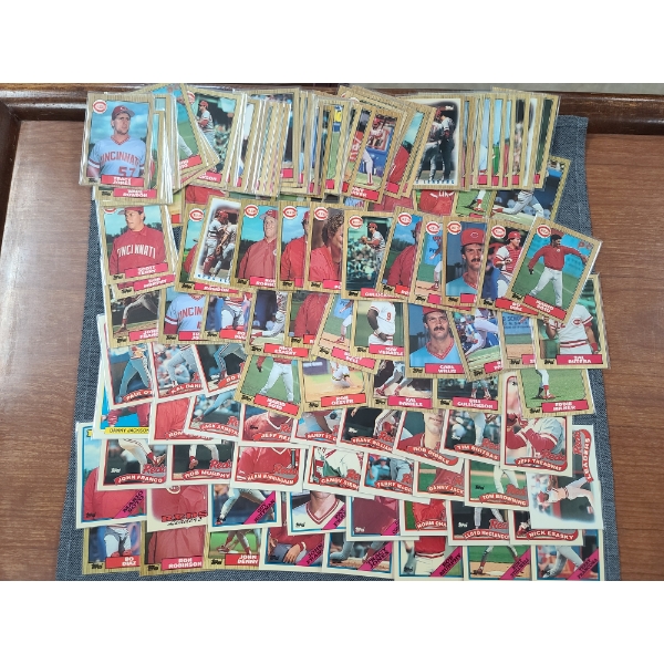 Large Lot of Assorted 1980's Topps Tiffany Cincinnati Reds Baseball Trading Cards