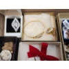 Image 3 : Large Lot of Costume Jewelry: Watches, Necklaces, Earrings, & More!