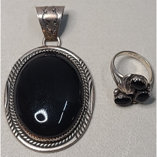 Sterling Silver Pendant & Ring With Black Onyx - Size 7.5 - Total Weight: 28.9g