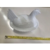 Image 5 : Excellent Condition Vintage Highly Collectable 7'' Milk Glass Hen On Nest Dish 
