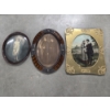 Image 1 : Three Gorgeous Framed Vintage Picture Collection 