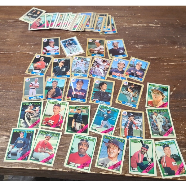 Near Mint 1980's Chicago White Sox Topps Tiffany Baseball Trading Cards - All in Card Sleeves