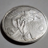 Image 3 : One Troy Ounce .999 Fine Silver Legendary Warriors Eric Bloodaxe Round