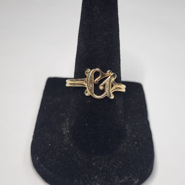 Beautiful 14K Yellow Gold Monogram Ring - Size 7 - Total Weight: 2.3g