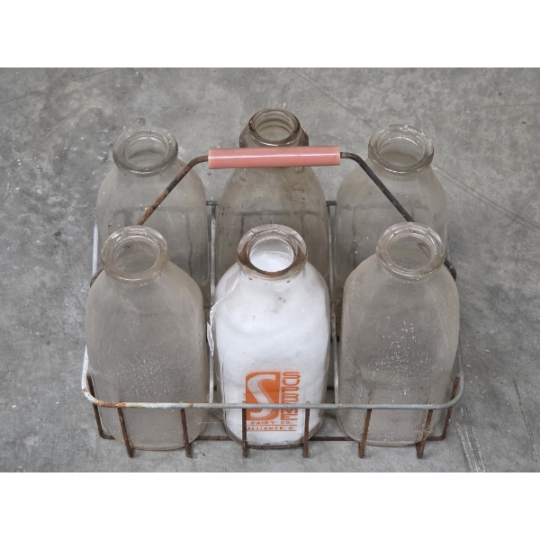 Six Vintage Glass Milk Bottles With Wire Carrier In Great Condition 