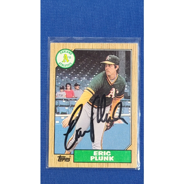 1987 Topps Erick Plunk Oakland Athletics #587 Signed Baseball Card 