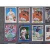 Image 2 : 15 Assorted Near Mint Baseball Trading Cards Including 4 Autographs