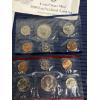 Image 9 : U.S. Mint Uncirculated sets in envelopes - 1975 (2)- 1989 - 1988 (3) - 1972 - Missing Dimes 