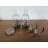 Image 1 : (2) Vintage Oil Lamps - About 1ft Tall