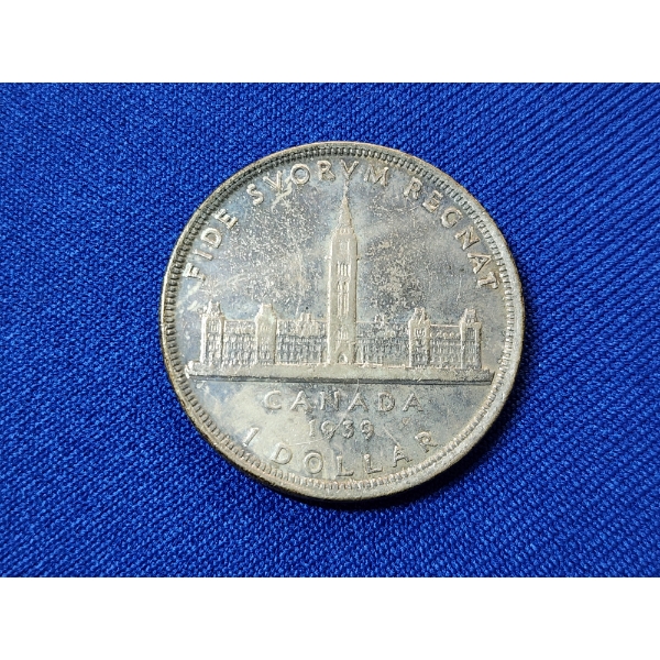 1939 Canada 80% Silver Dollar / ASW: 0.6oz