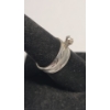 Image 3 : 10K White Gold Plumb Wedding Ring Set - Size 5 - Weight: 2.9g