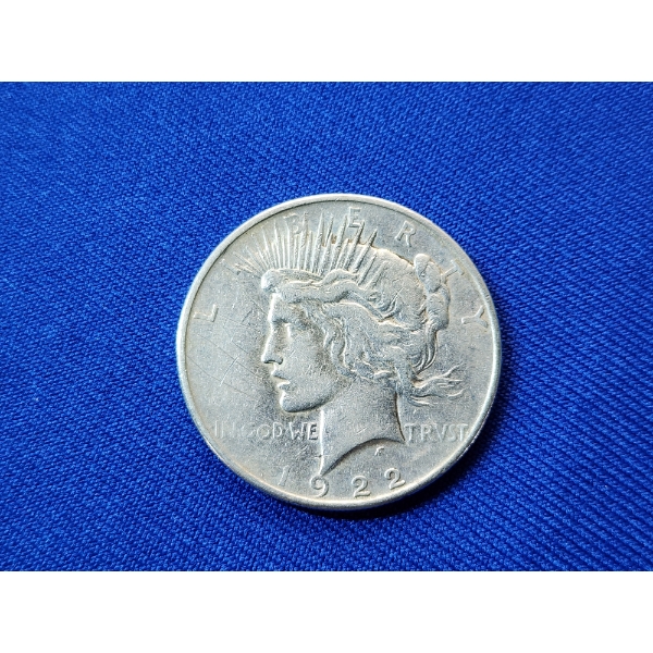 1922-D Silver Peace Dollar 