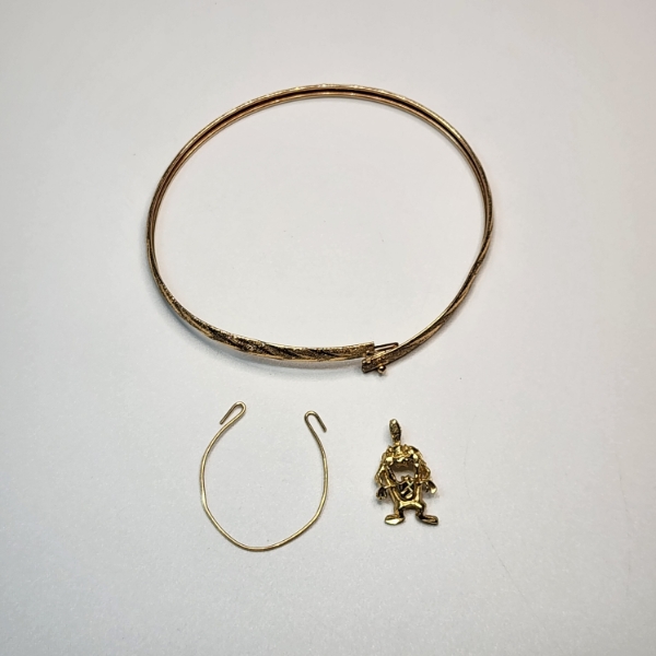 10K Yellow Gold Jewelry: Bangle, Tasmanian Devil Pendant, Loop Piece - Total Weight: 5.1g