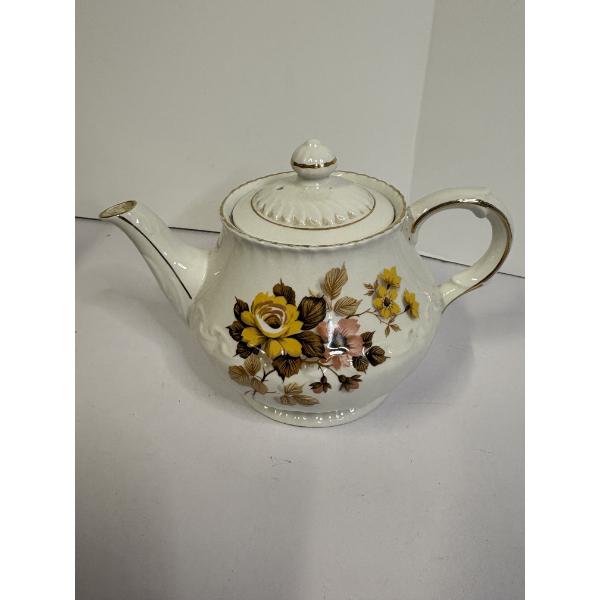 Gorgeous Ellgreave Floral Teapot - A Div. of Wood & Songs England - Genuine Ironstone 