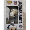 Image 5 : Funko Pop! Football #207 - Jacksonville Jaguars Santa - NFL Licensed - Fanatics Exclusive Edition