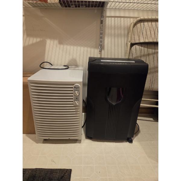 Home Paper Shredder And Dehumidifier - Excellent Condition