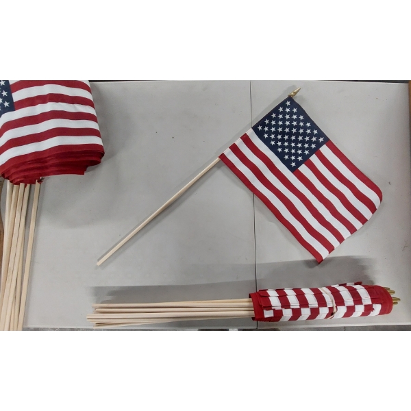 1 Dozen NEW! 50 Star US Flags 17" x 11.5" on Solid Wood Dowel 30" Poles  12th of 12 Lots