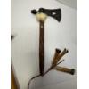 Image 2 : Tomahawk pipe - Pipe Bowl with Axe Head with Carved Arrow & Feathers - 13 inches