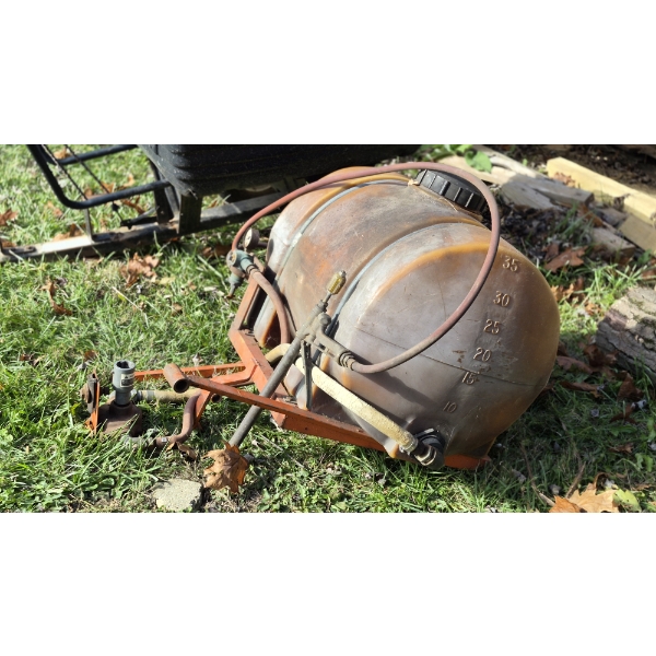 35 Gallon Tractor Mounted Pesticide / Herbicide Sprayer In Good Condition