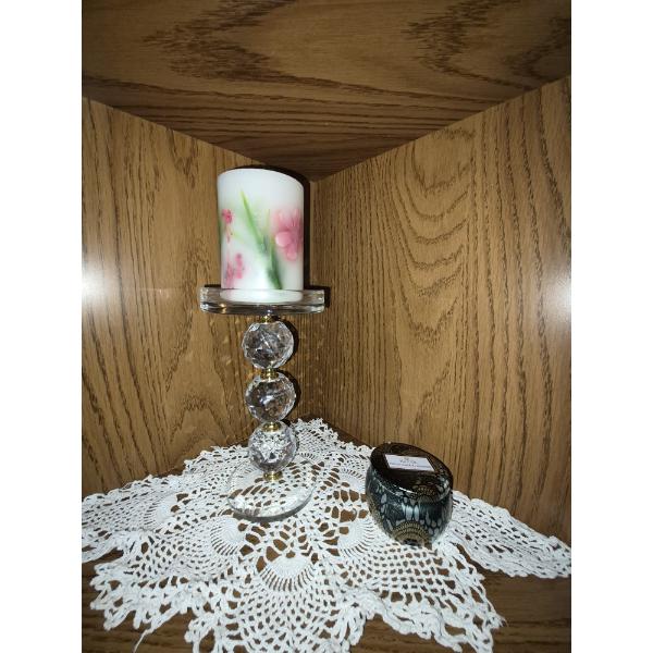 PICKUP IN NORTHFIELD - Art Glass & More Contents As Shown On Shelf - See Pics