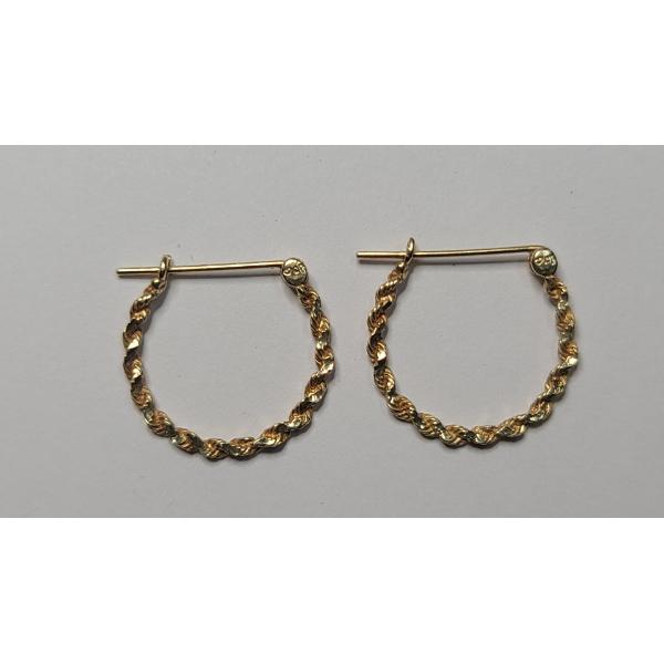 Set Of 14K Yellow Gold Twisted Rope Hoop Earrings - Weight: 1.5g