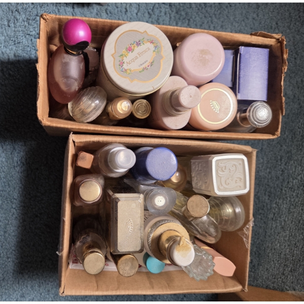 PICKUP IN CANTON - Assorted Large Perfume Collection  