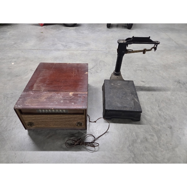 Vintage Fairbanks Cast Iron Scale And RCA Victor Electric Radio
