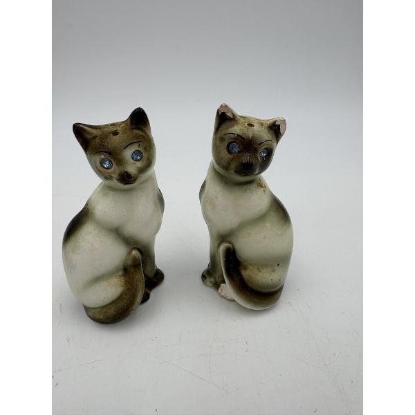 Siamese Cat Salt & Pepper Shakers manufactured in Japan - Ceramic with Cork Stopper - 4 inches