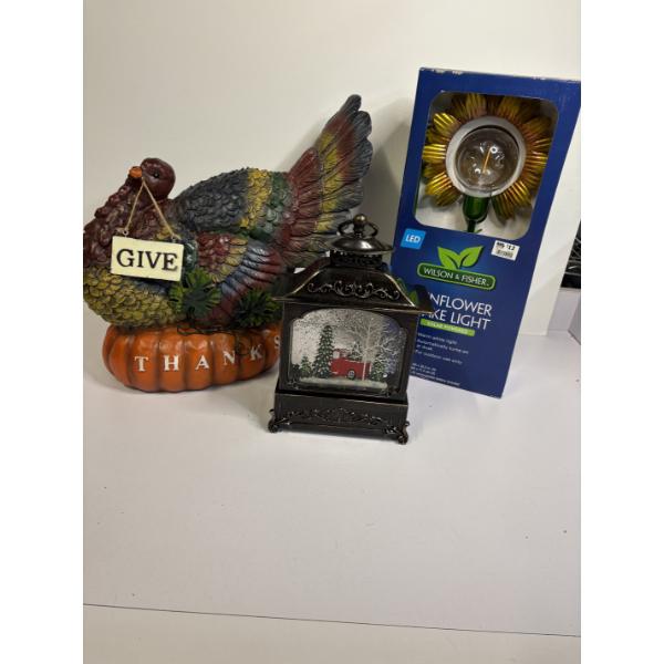 Turkey Thanksgiving Decor - Christmas Decor & Sunflower Stake Light Solar Powered 