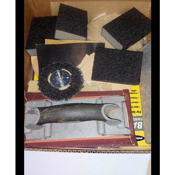 Lot Of Sanding Tools & Sandpaper As Shown