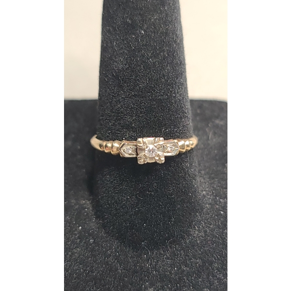 Women's Vintage Style 14K Yellow Gold Engagement Ring - Size 7.5 - Weight: 1.3g