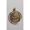 Image 1 : 18K Yellow Gold Saudi Arabia National Emblem - Weight: 8.9g