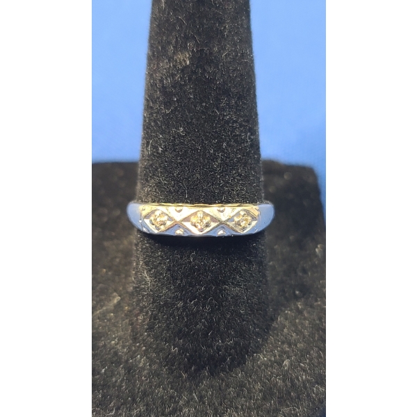 Vintage Women's 14K Gold Ring - Size 7 - Weight: 2g